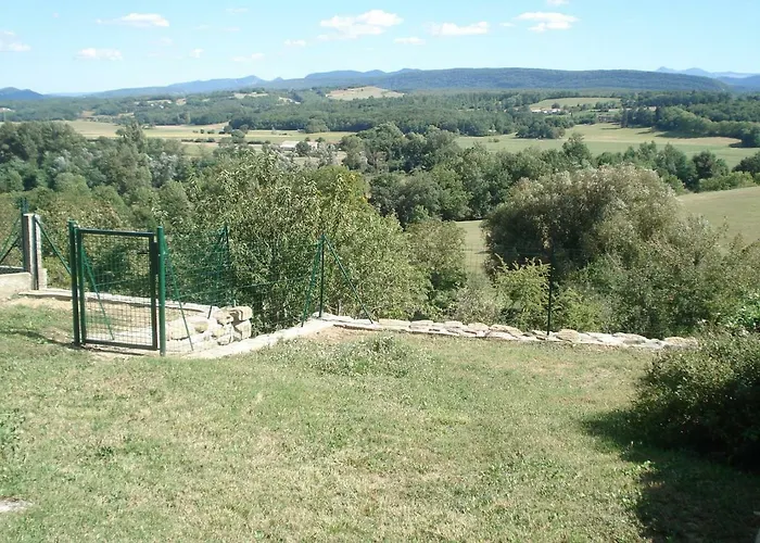 Du Tarbesou Casa de Férias *